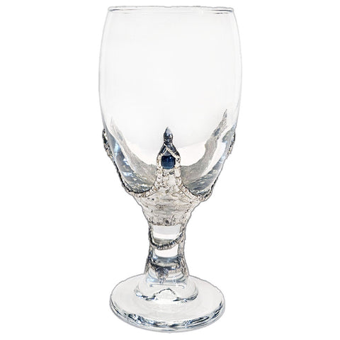 Elevate your drinkware with a 20 oz Dragon Claw Glass adorned with black pearls—an enchanting fusion of fantasy and elegance