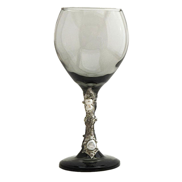 Smoky 13.5 oz red wine glass with white coin pearl, double white pearl and a mermaid tear. Stands 7.75" back view