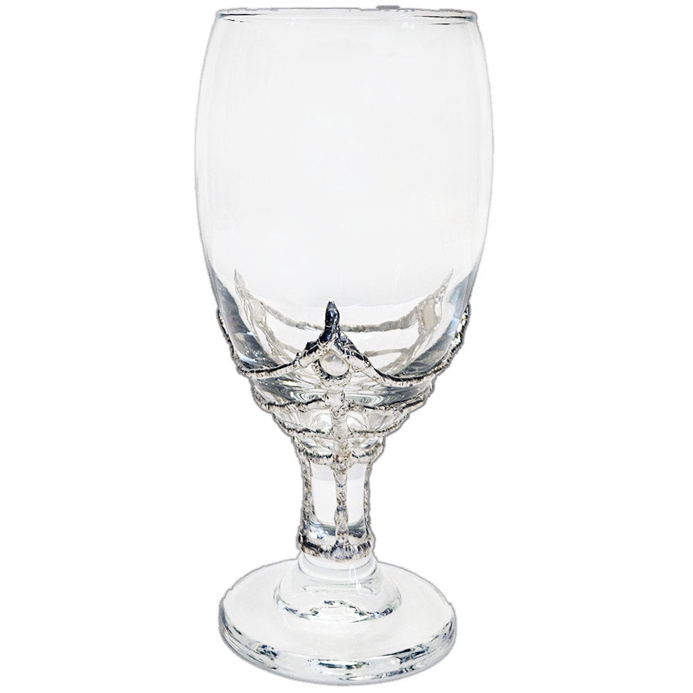 Spiderweb enchantment – Adorned with Pearls