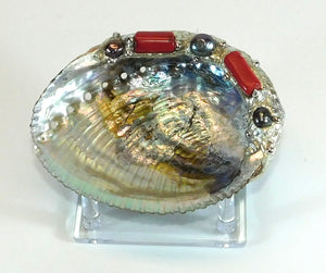 Red coral and black pearls abalone shell